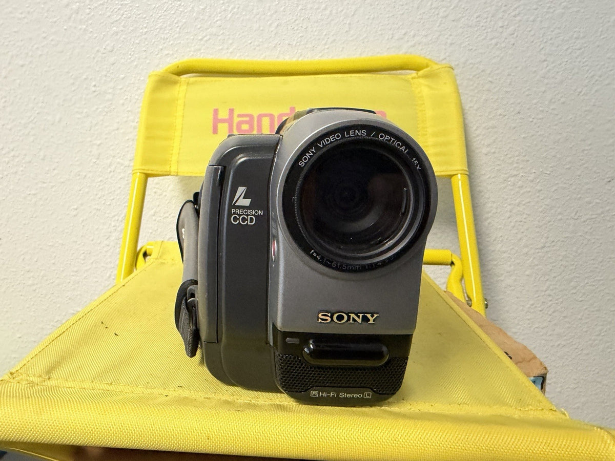 Sony Handycam CCD-TRV82 Hi8 Camcorder + USB Transfer Kit TESTED WORKING 2