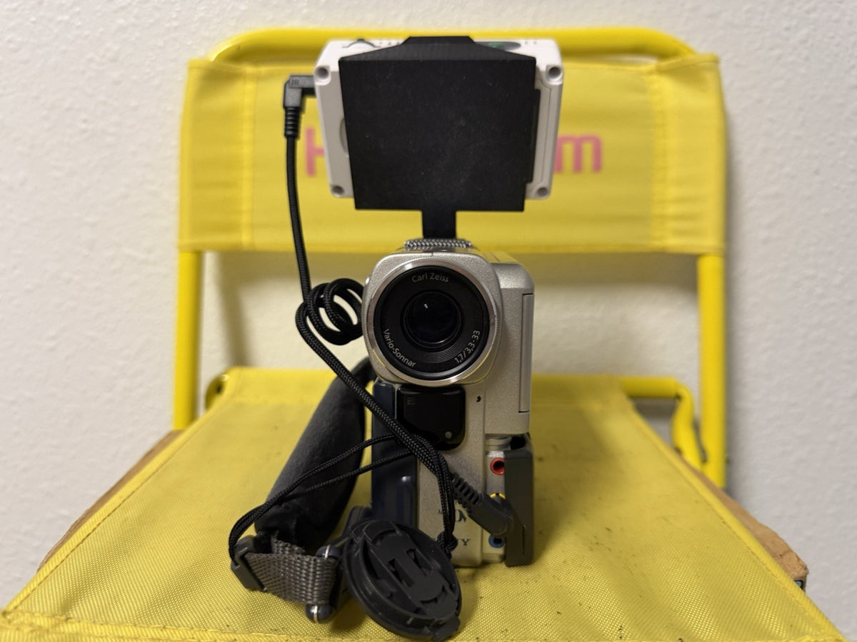 Sony Handycam DCR-PC5 Mini DV Tapeless Powerplay To Micro SD W/Nightshot 2