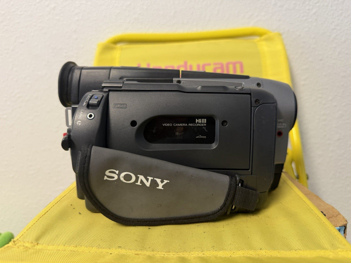 Sony Handycam CCD-TRV82 Hi8 Camcorder + USB Transfer Kit TESTED WORKING 3