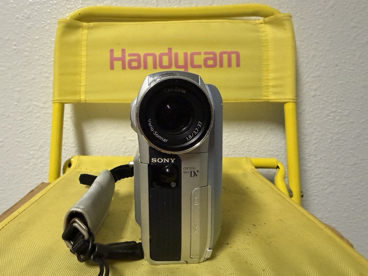 Sony Handycam DCR-PC105 Mini DV Camcorder w/Nightshot + USB TESTED WORKING 2