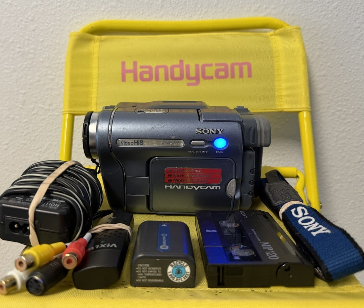Sony Handycam CCD-TRV328 Nightshot Hi8 Camcorder USB Transfer TESTED WORKING 0